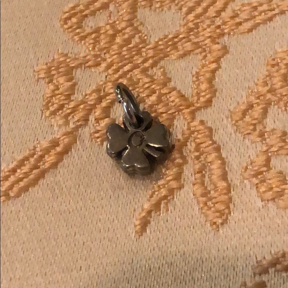 Small origami owl 4 leaf clover charm